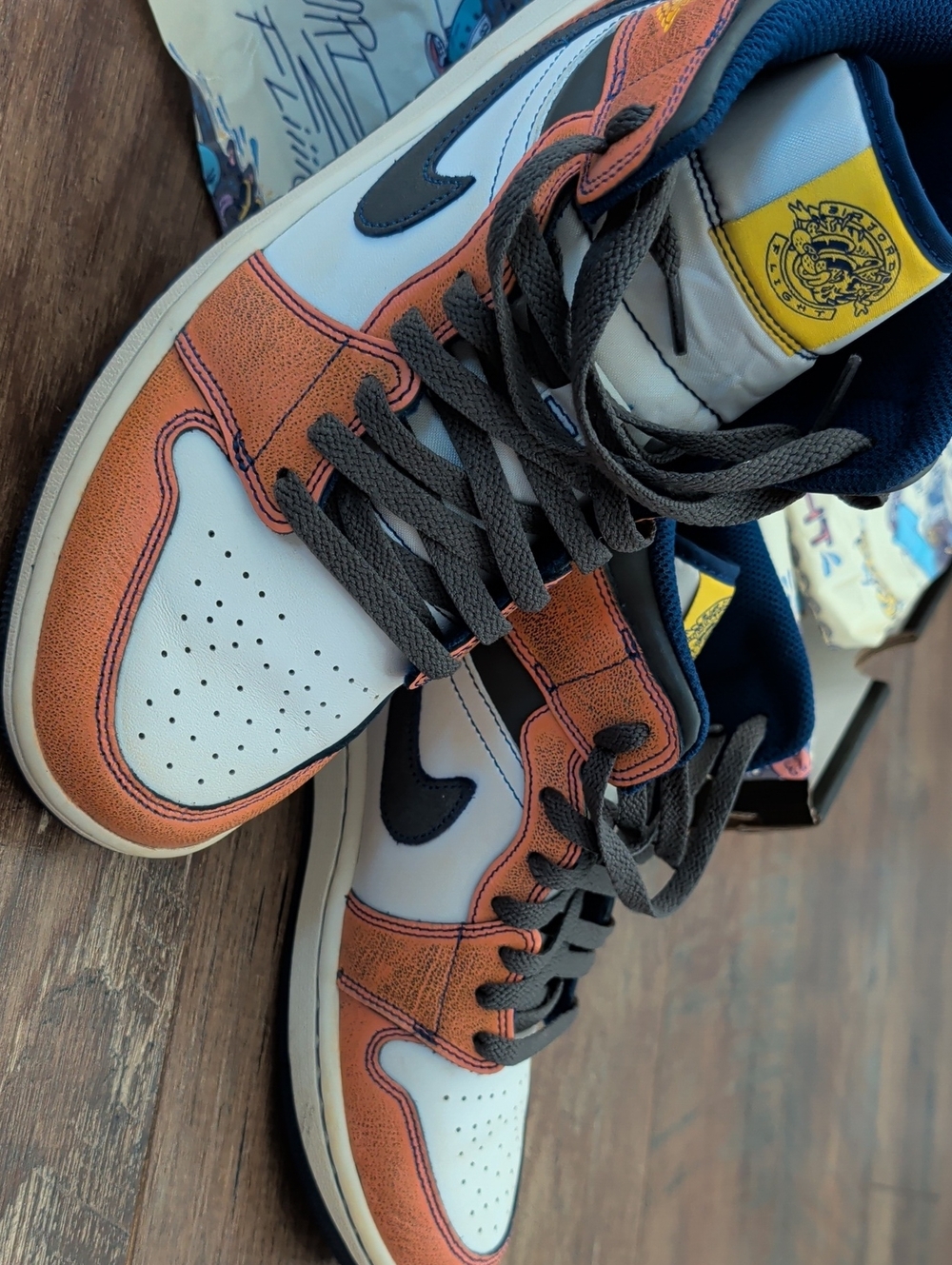 Nike Air Jordan 1 Mid SE Summit White / Iron Grey Size 8.5